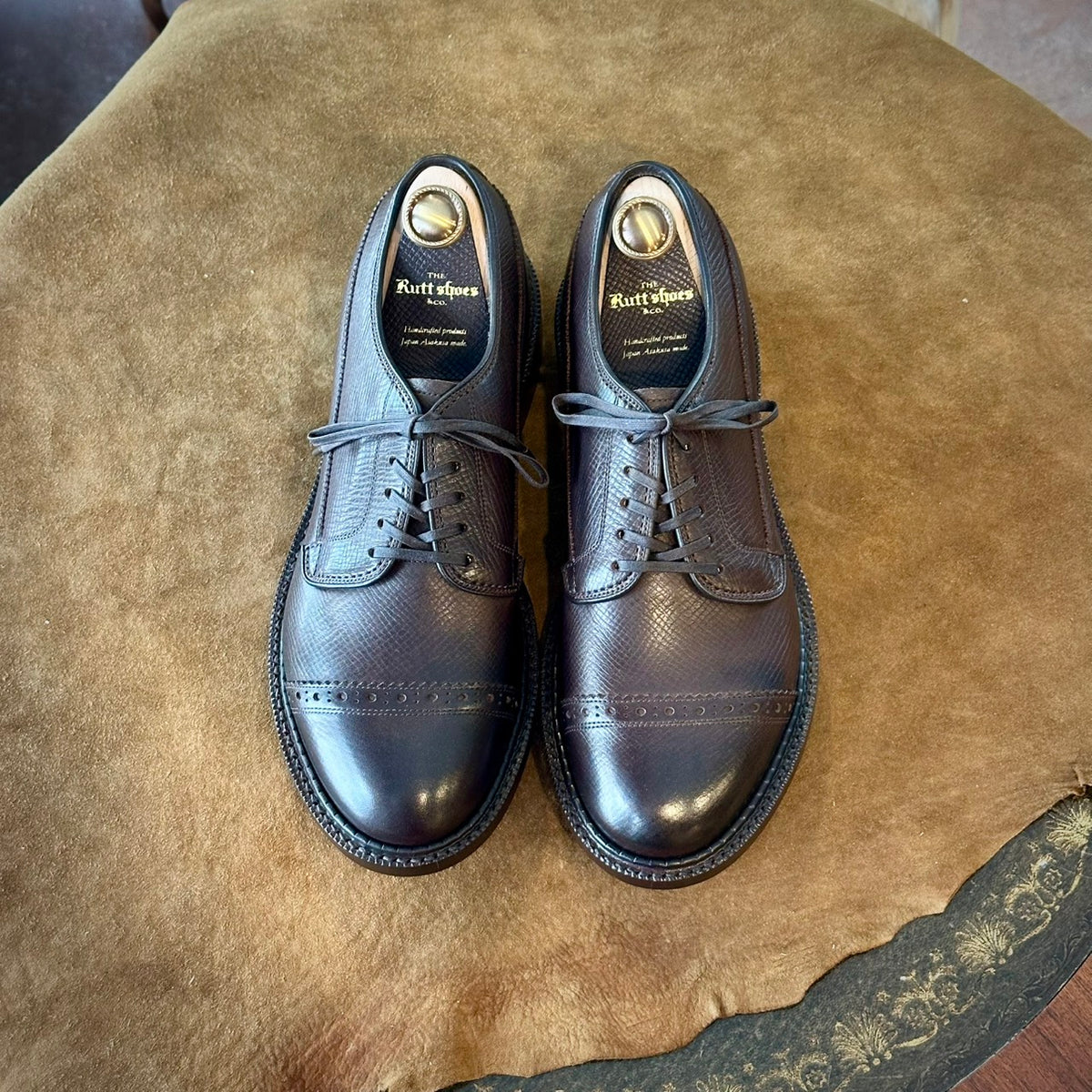 Shoe Tree / シューツリー – The Ruttshoes &Co.